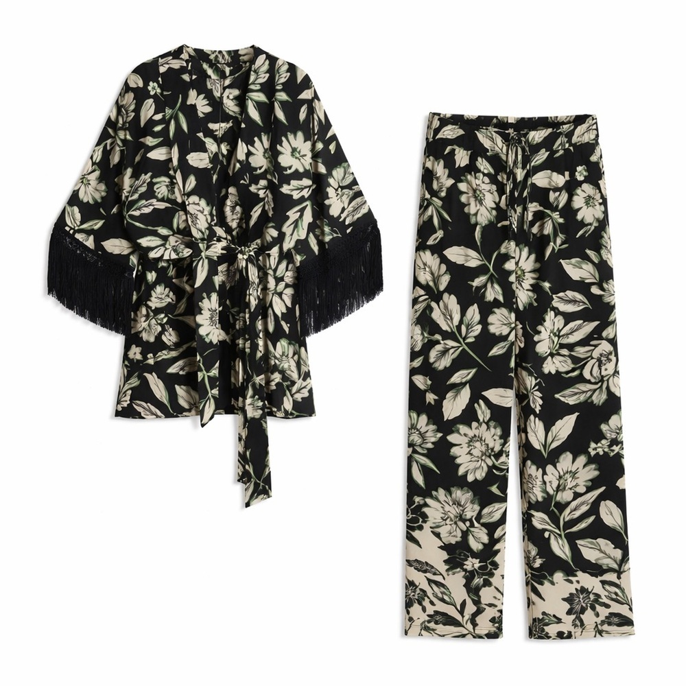 NWT Eliane Rose Floral Kimono Set w/ Fringe Sleeves & Matching Pants – Size M